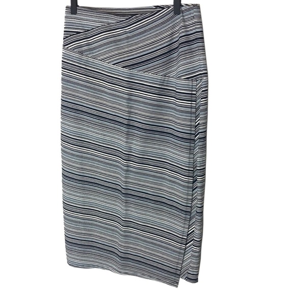 J. Jill Pencil Shirt Stripe Cotton Rayon Stretch Knit Faux Wrap Banded Tummy - Picture 2 of 15